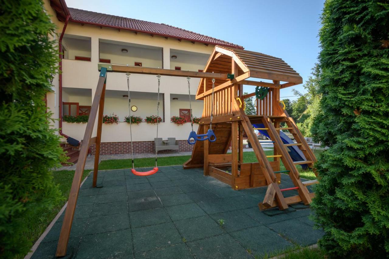 Casa Moldovan Sovata Eksteriør billede